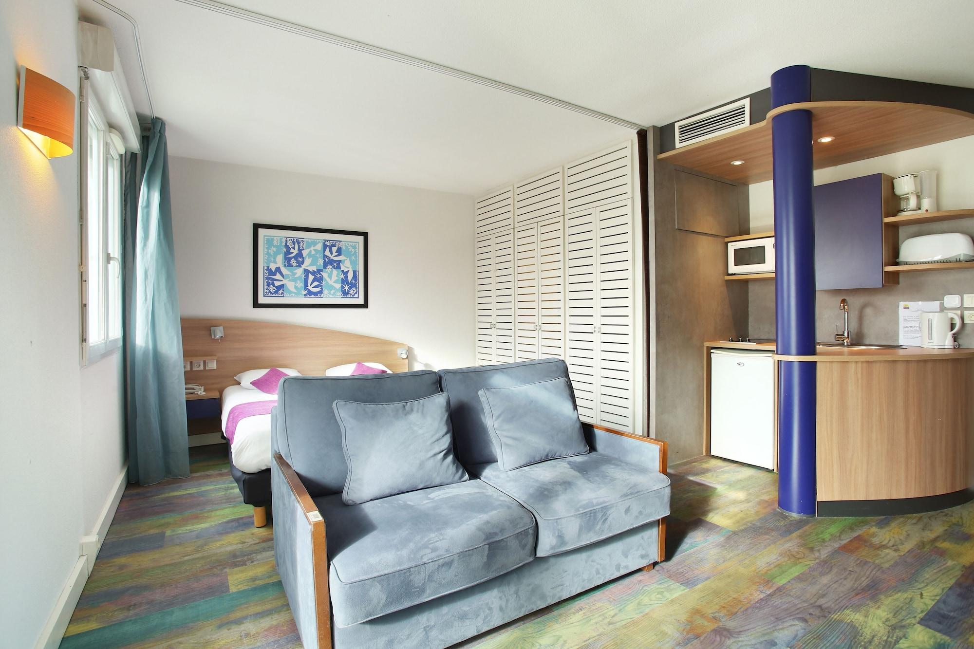 Suite-Home Orleans-Saran Kültér fotó