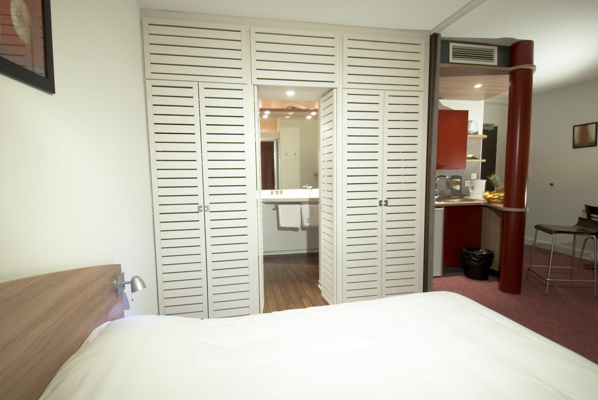 Suite-Home Orleans-Saran Kültér fotó