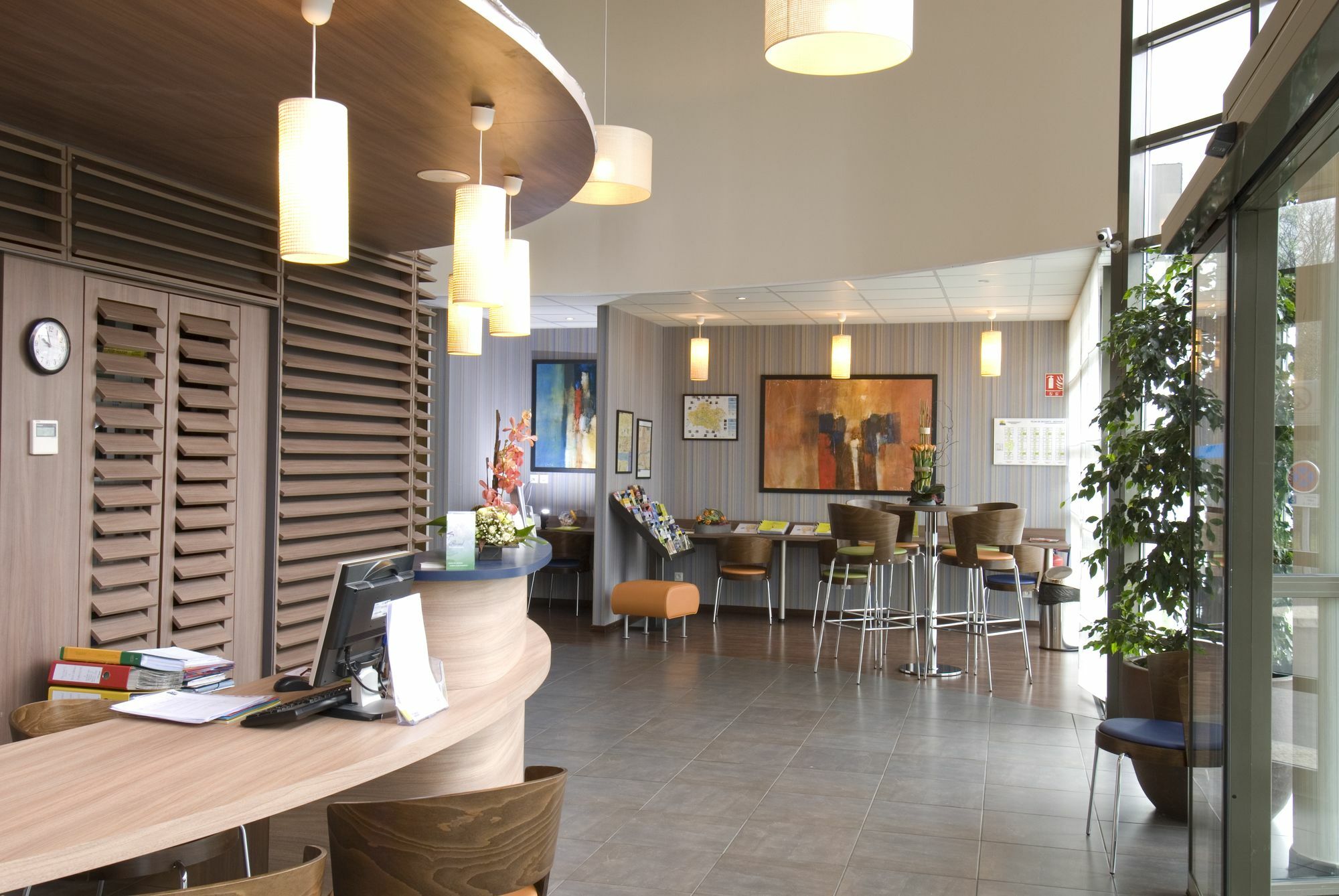Suite-Home Orleans-Saran Kültér fotó