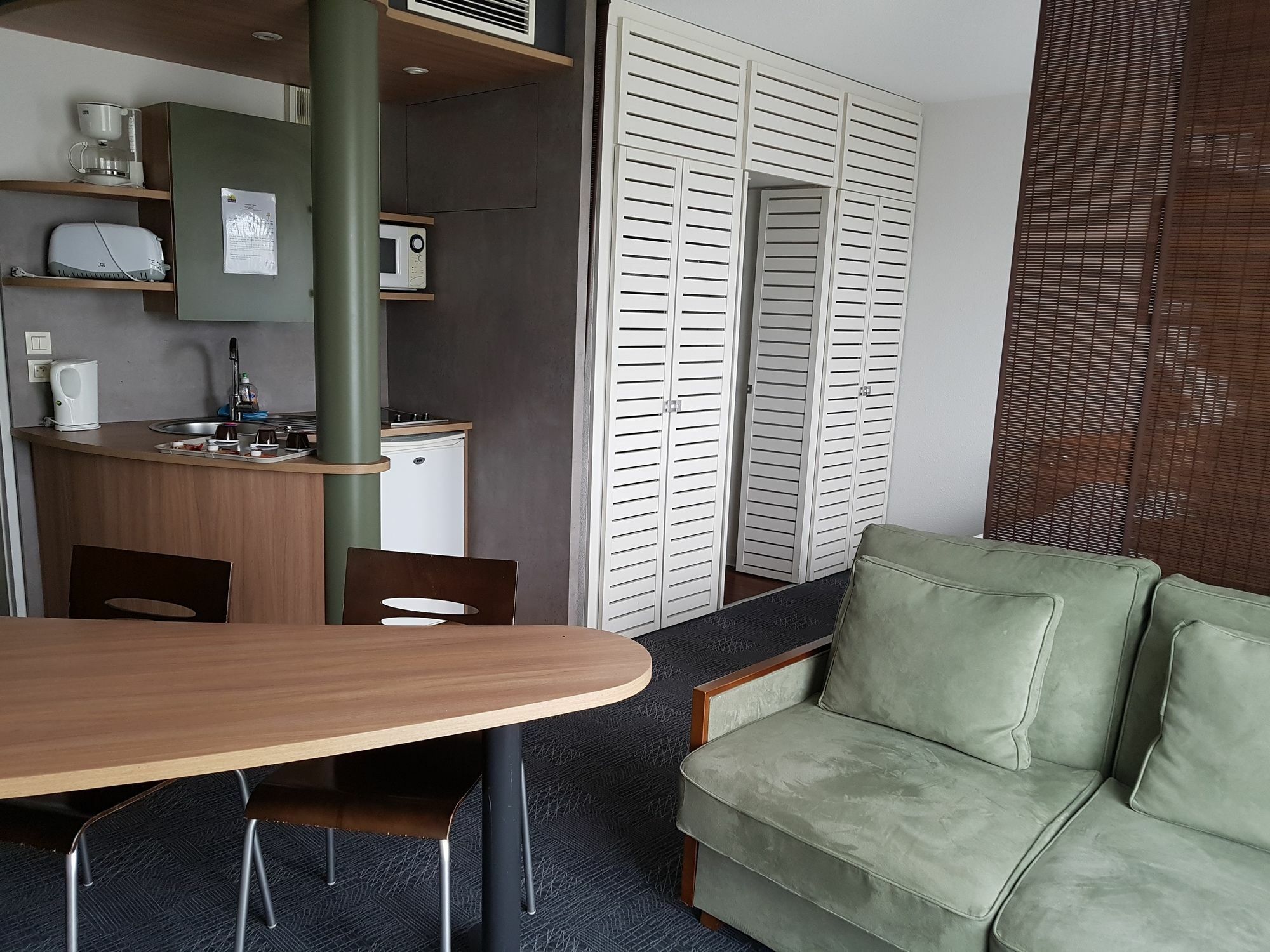 Suite-Home Orleans-Saran Kültér fotó